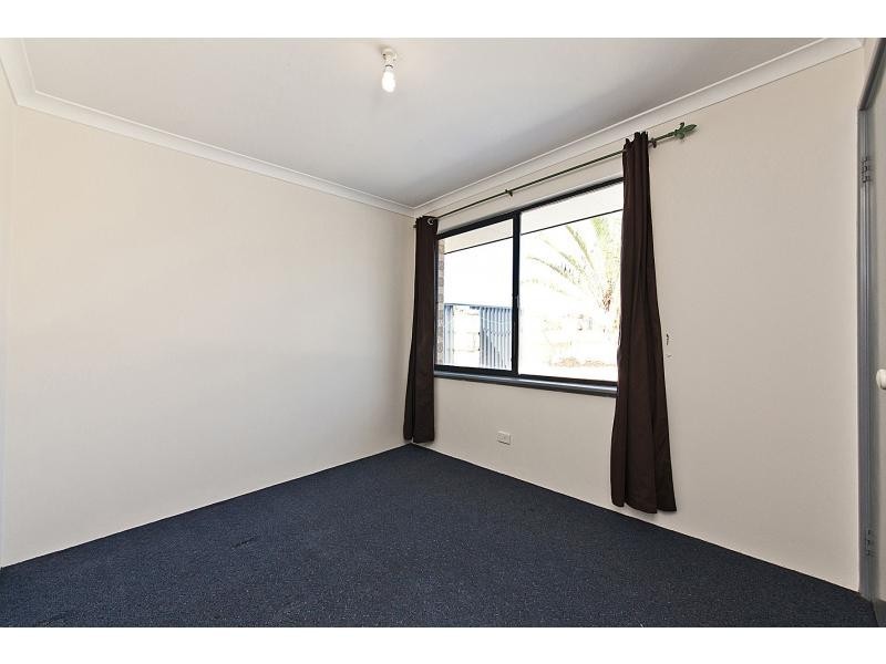 62 Parkwood Avenue, Woodvale WA 6026