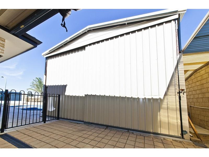 62 Parkwood Avenue, Woodvale WA 6026