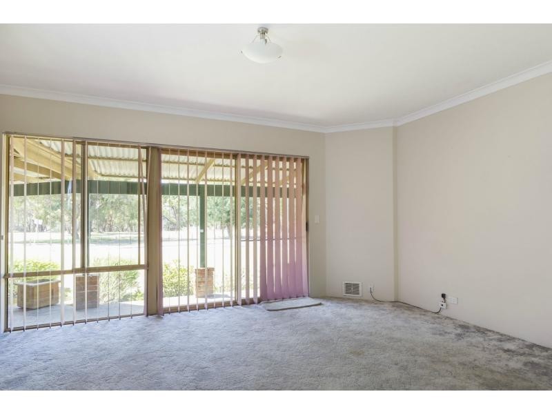 90 Wyatt Road, Bayswater WA 6053