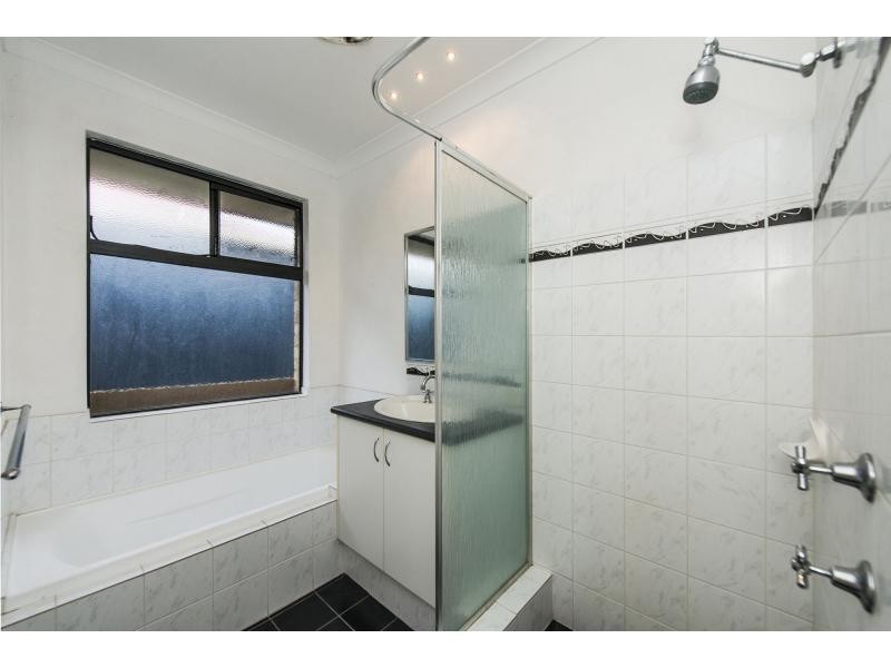 66 Plaistowe Boulevard, Byford WA 6122