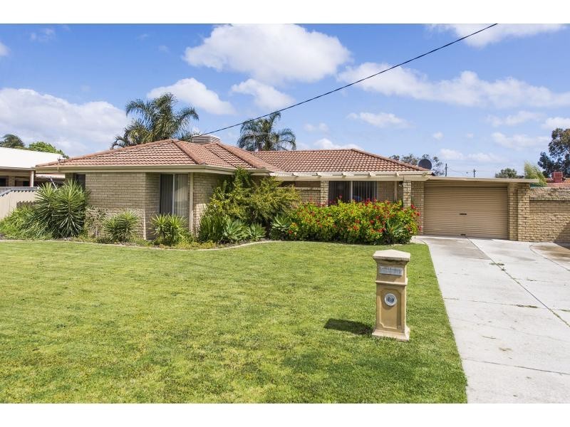 42 Poad Street, Seville Grove WA 6112