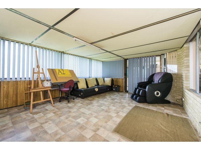 42 Poad Street, Seville Grove WA 6112