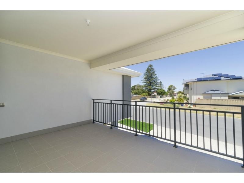 98A Harrison Street, Rockingham WA 6168