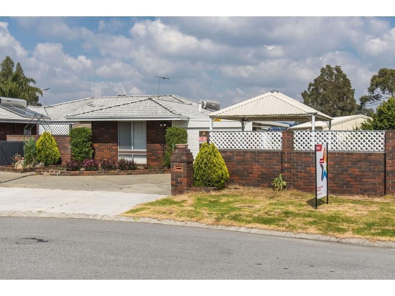 9 Namoi Place, Armadale WA 6112