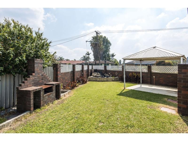 9 Namoi Place, Armadale WA 6112
