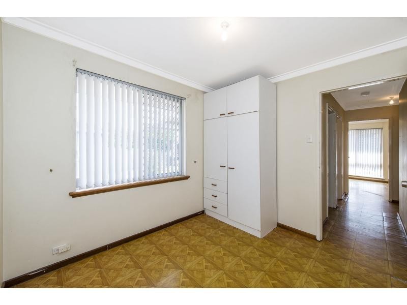 9 Namoi Place, Armadale WA 6112