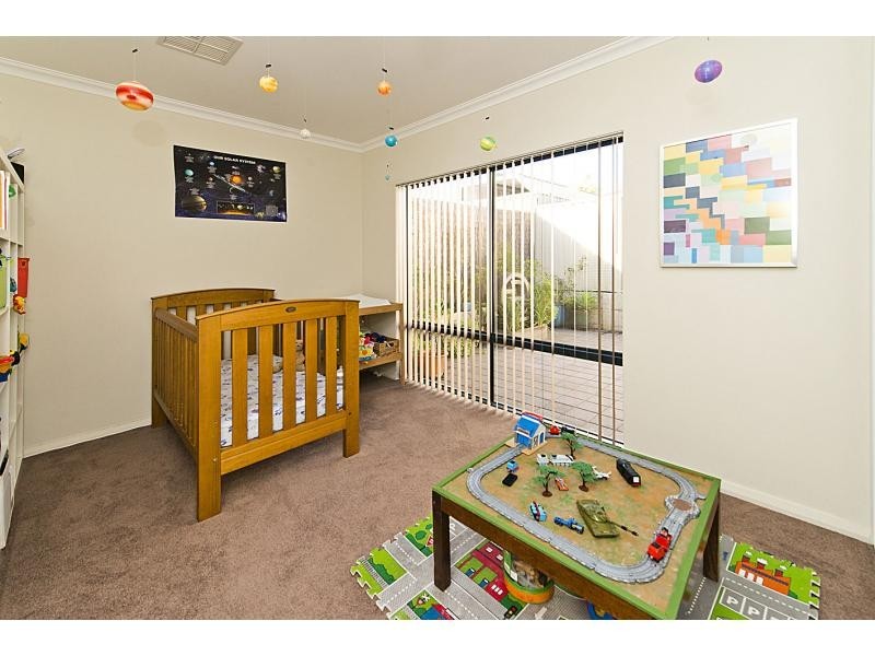 35c Diana Street, Innaloo WA 6018