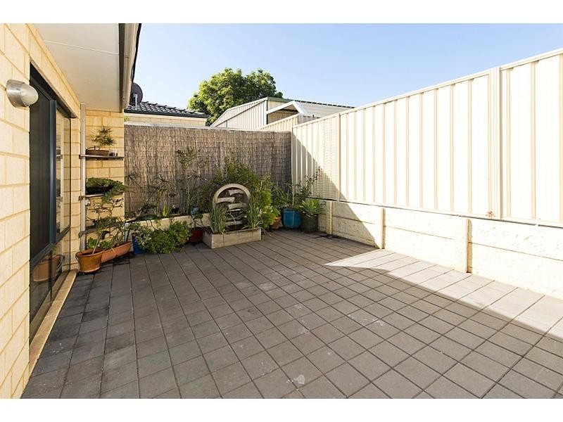 35c Diana Street, Innaloo WA 6018