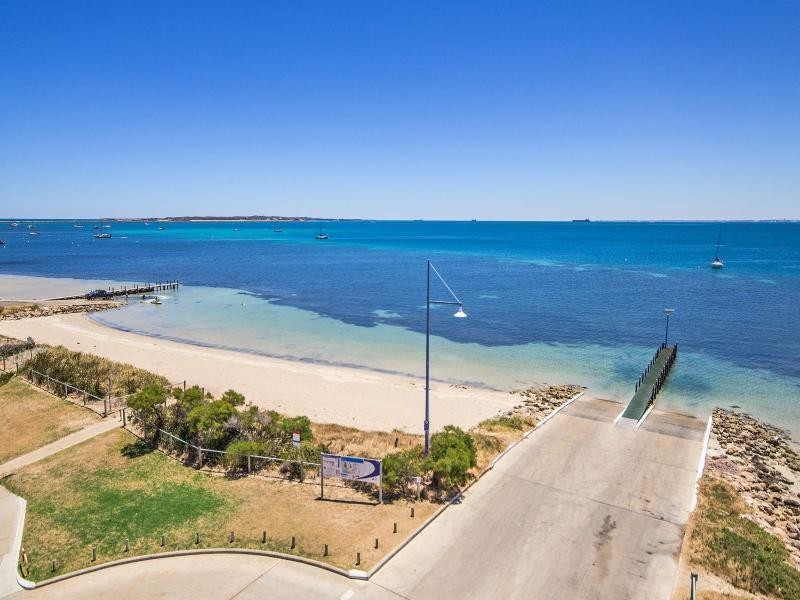 76A Parkin Street, Rockingham WA 6168