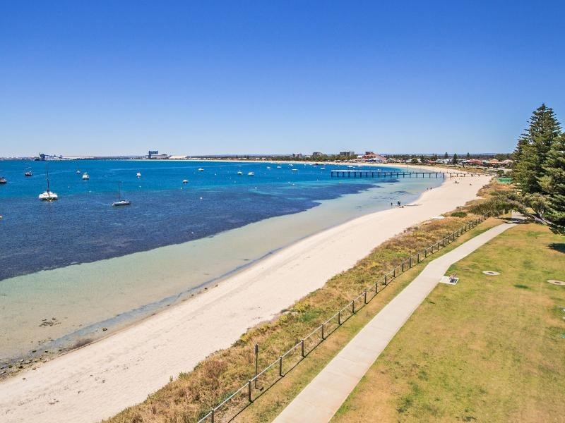 76A Parkin Street, Rockingham WA 6168