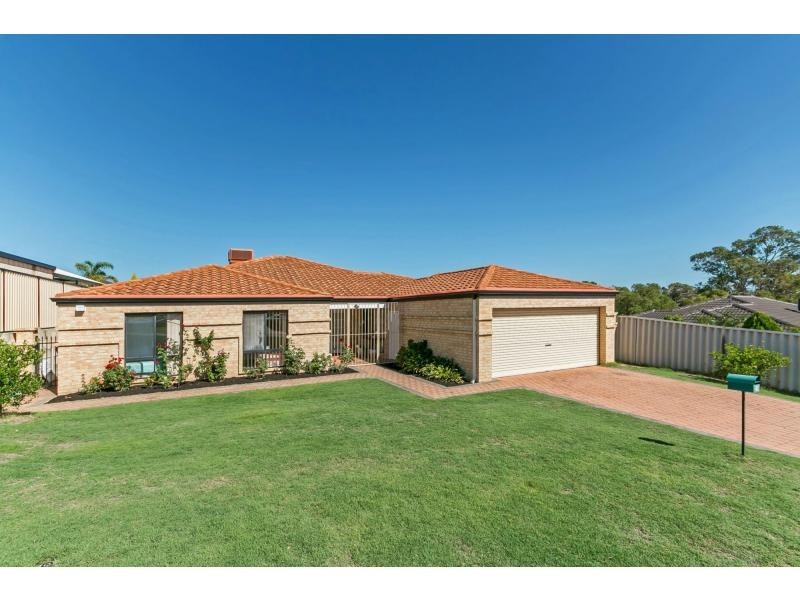 26 Provincial Mews, Bibra Lake WA 6163