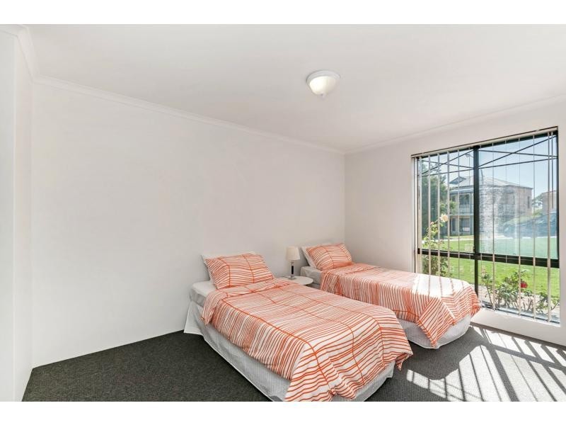 26 Provincial Mews, Bibra Lake WA 6163