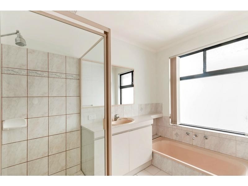 26 Provincial Mews, Bibra Lake WA 6163