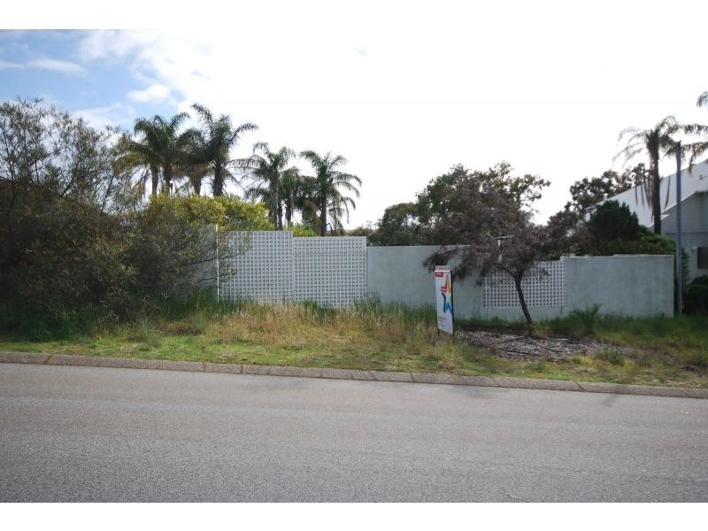 7 Blackwood Drive, Mount Nasura WA 6112