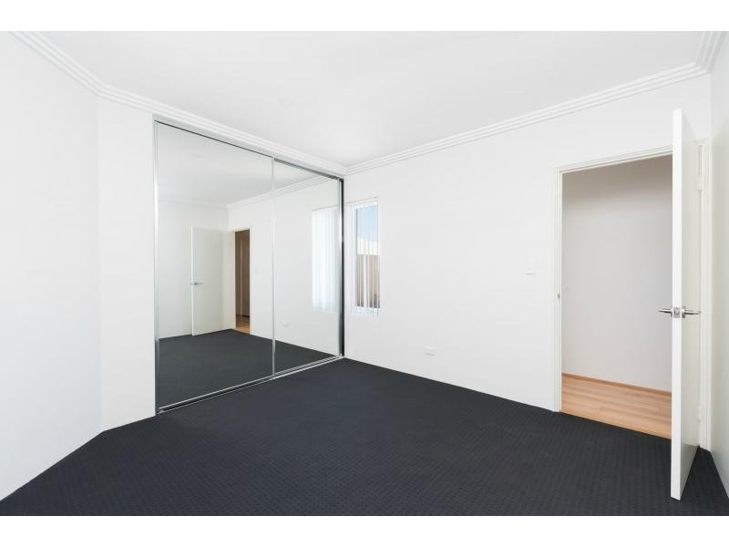 3/15 Belcastro WAY, Madeley WA 6065