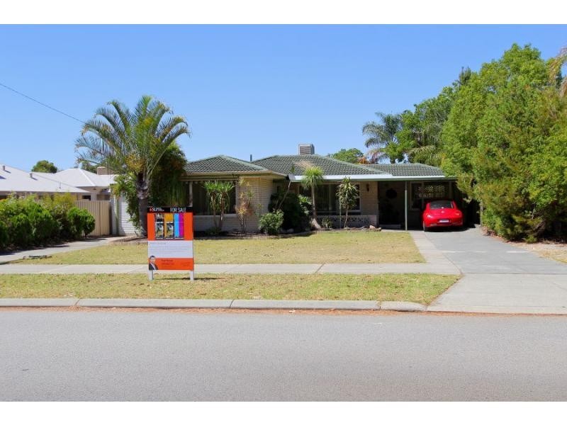 10 Fleetwood Road, Lynwood WA 6147