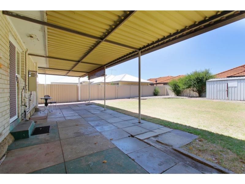 10 Fleetwood Road, Lynwood WA 6147