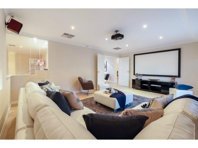 24 Ashdale Boulevard, Darch WA 6065