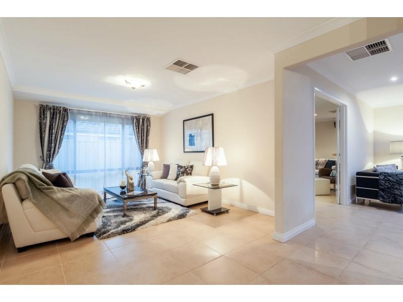 24 Ashdale Boulevard, Darch WA 6065