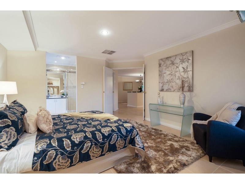 24 Ashdale Boulevard, Darch WA 6065