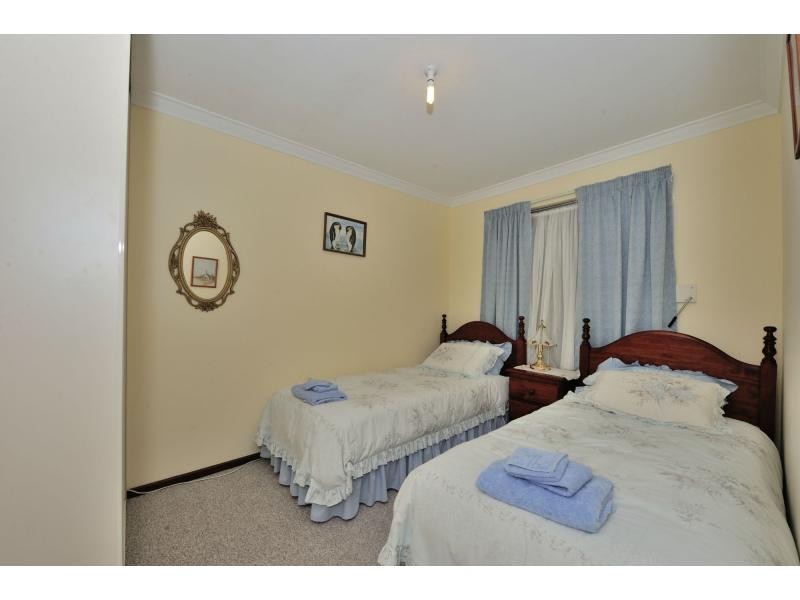 34 Waterton Way, Cooloongup WA 6168