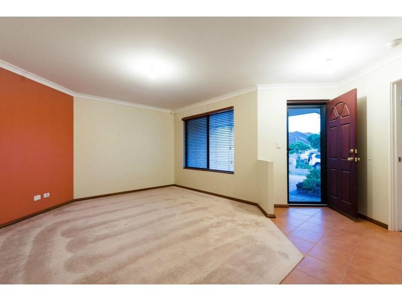 16 Ridglea Link, Clarkson WA 6030