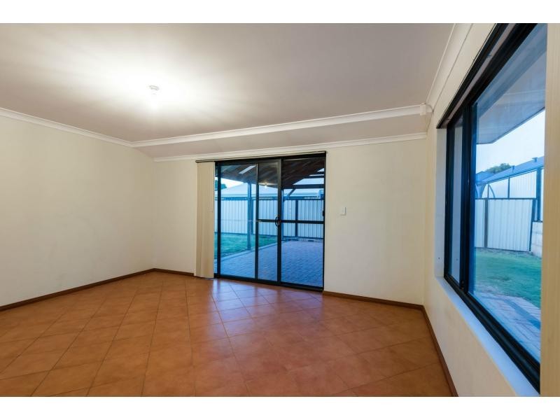 16 Ridglea Link, Clarkson WA 6030