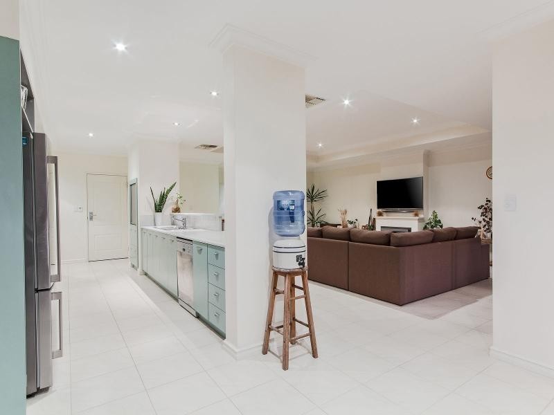 41 Lewington Street, Rockingham WA 6168