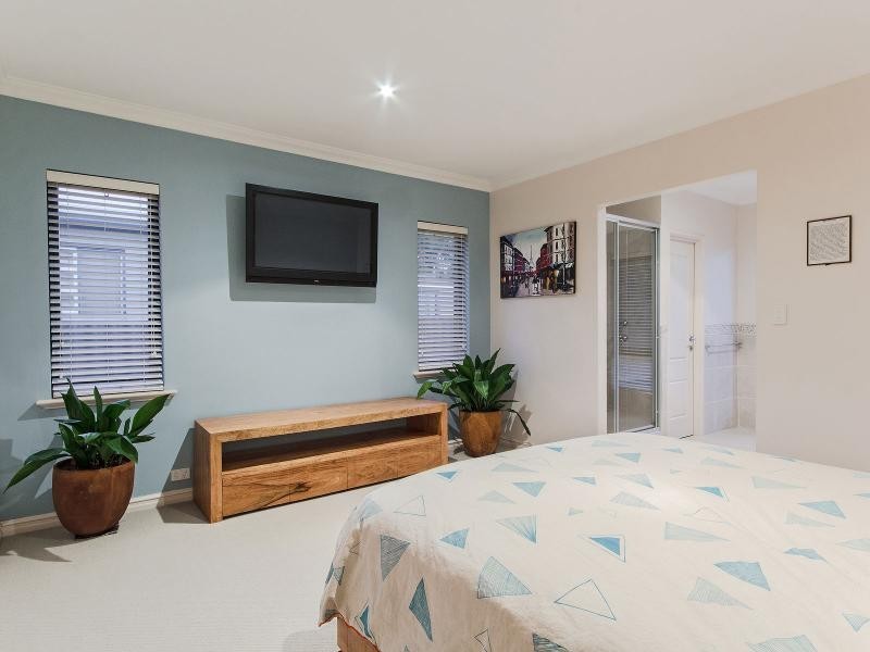 41 Lewington Street, Rockingham WA 6168