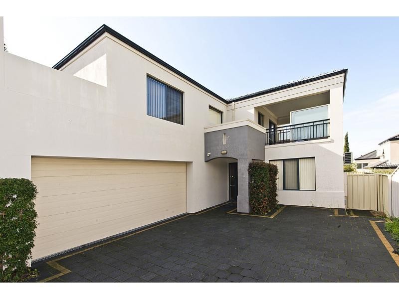 68b Francis Avenue, Karrinyup WA 6018