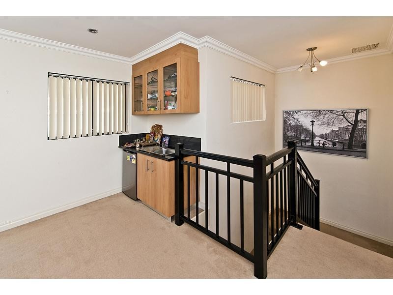 68b Francis Avenue, Karrinyup WA 6018