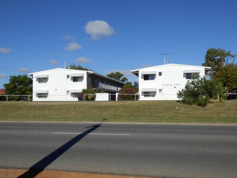 24/76 Kent Street, Rockingham WA 6168