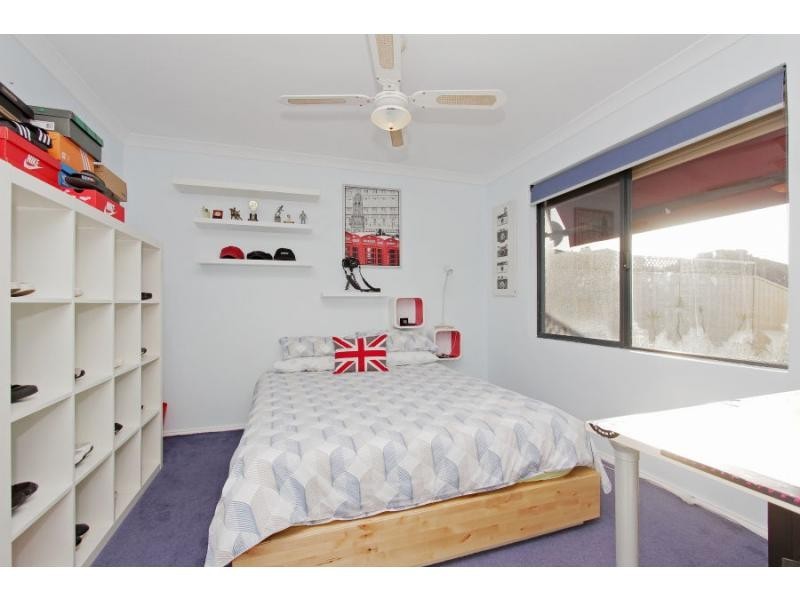 3 Palmerston Crescent, Tapping WA 6065