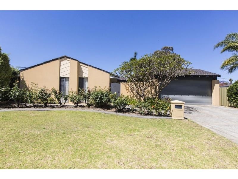 44 Barridale Drive, Kingsley WA 6026