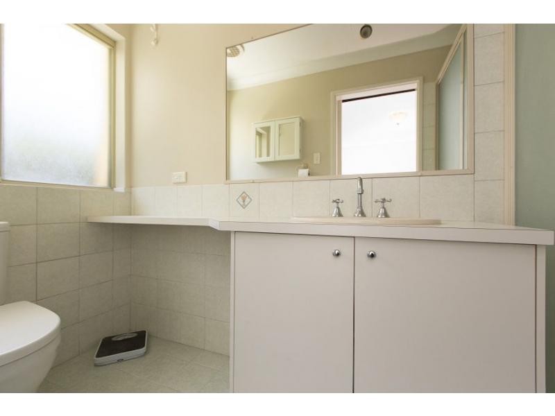 44 Barridale Drive, Kingsley WA 6026