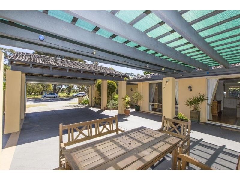 44 Barridale Drive, Kingsley WA 6026