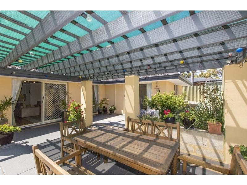 44 Barridale Drive, Kingsley WA 6026