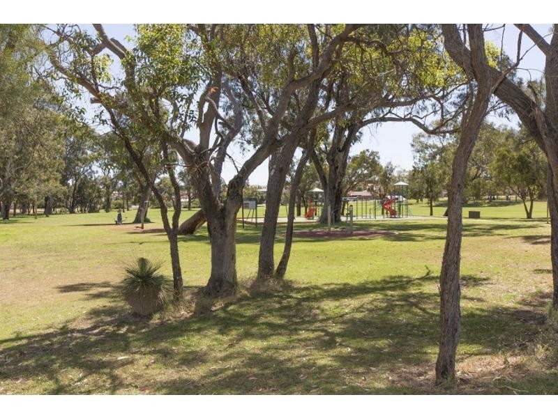 44 Barridale Drive, Kingsley WA 6026