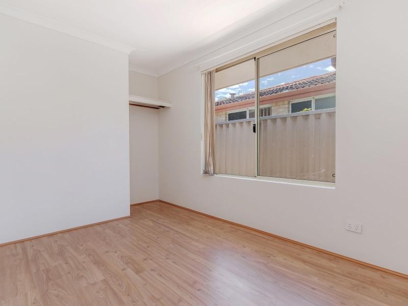 21 Menora Loop, Warnbro WA 6169