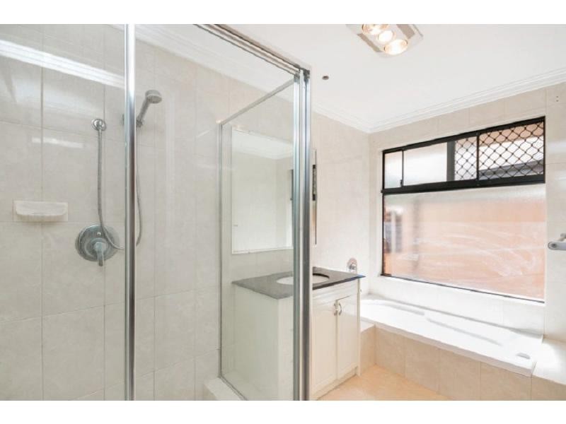 12 Gillen Way, Success WA 6164