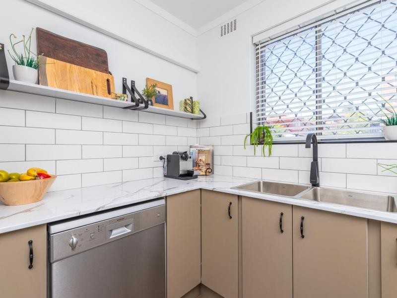 11/48 McMaster Street, Victoria Park WA 6100