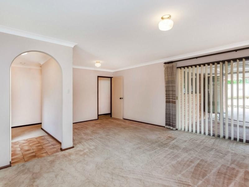 82 Trailwood Drive, Woodvale WA 6026