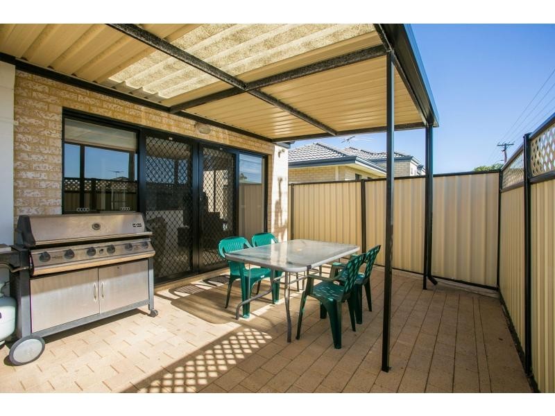 2a Lewes Road, Nollamara WA 6061