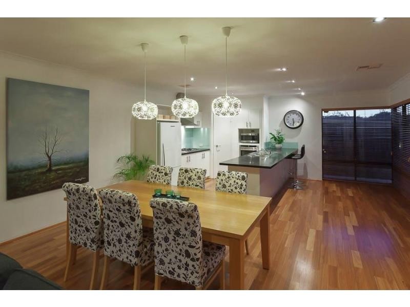 1 Yalgorup Lane, Munster WA 6166