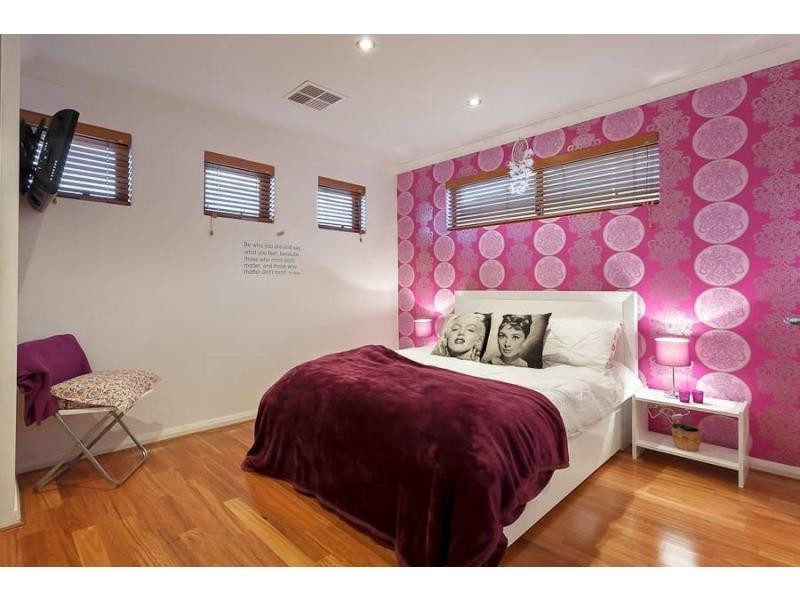 1 Yalgorup Lane, Munster WA 6166