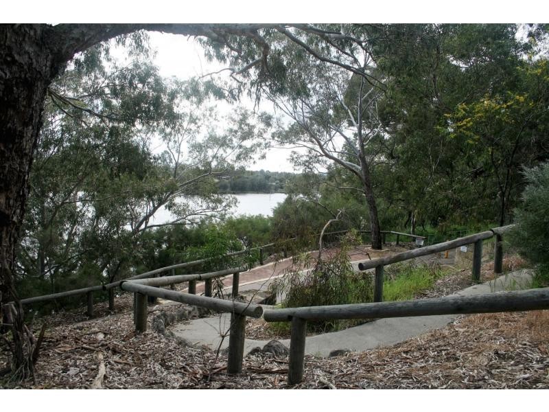 22b 66 Great Eastern HIGHWAY, Rivervale WA 6103