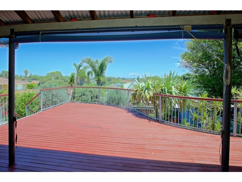 4 Gladman Way, Karrinyup WA 6018