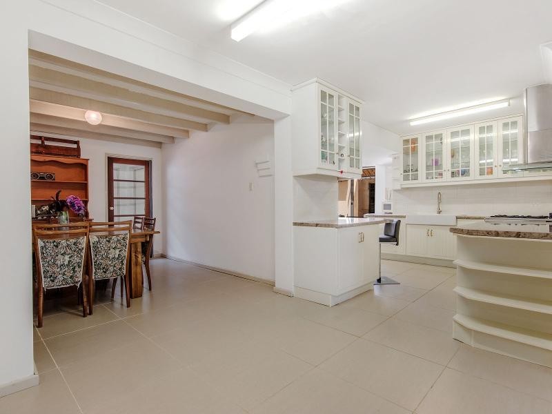 7 Yarle Court, Cooloongup WA 6168