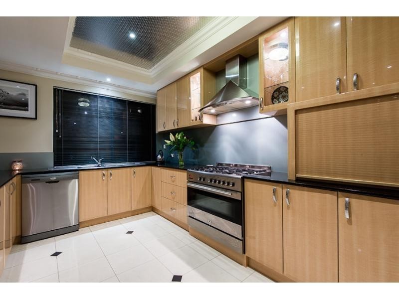 21 Canarias Way, Hillarys WA 6025