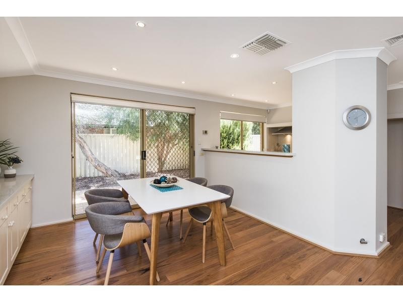 13A Craigie CRESCENT, Manning WA 6152